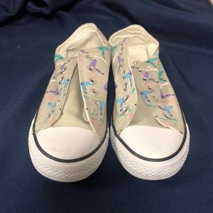 ATR canvas with blow dryers/scissors NWOT size 6